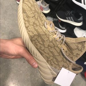 Meet your Posher, Robert